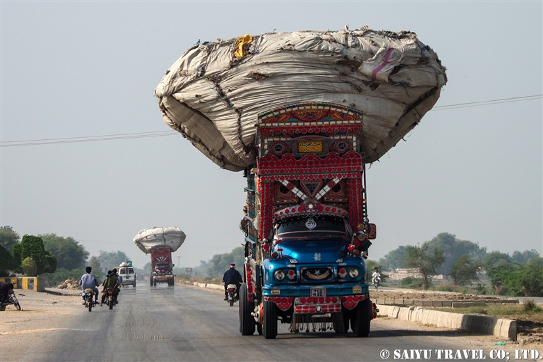 Indus Highway, trip to Interior Sindh